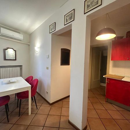 Bohemien Pop Casa Vacanze Aparthotel Bolonia Exterior foto