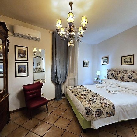 Bohemien Pop Casa Vacanze Aparthotel Bolonia Exterior foto