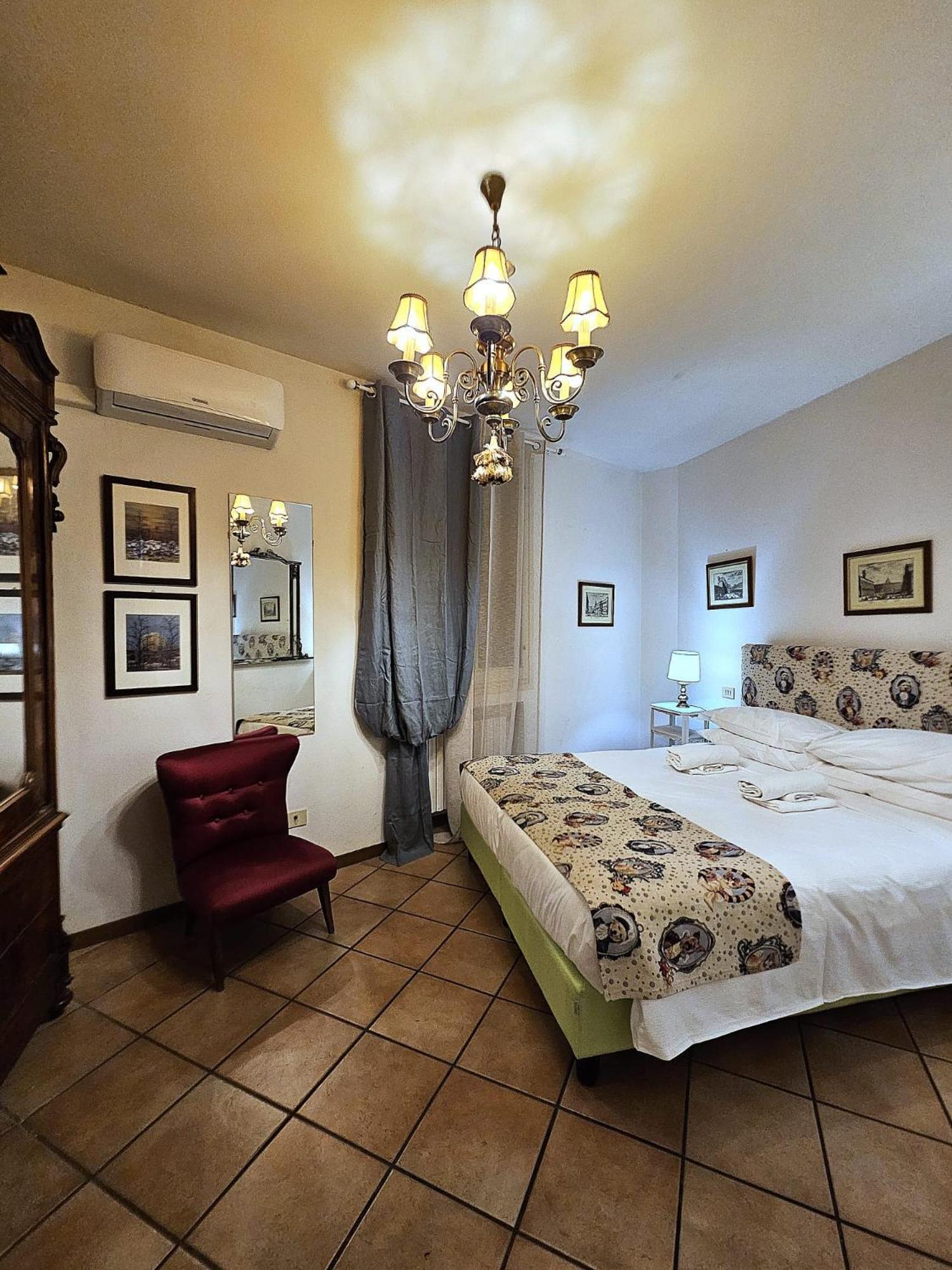 Bohemien Pop Casa Vacanze Aparthotel Bolonia Exterior foto